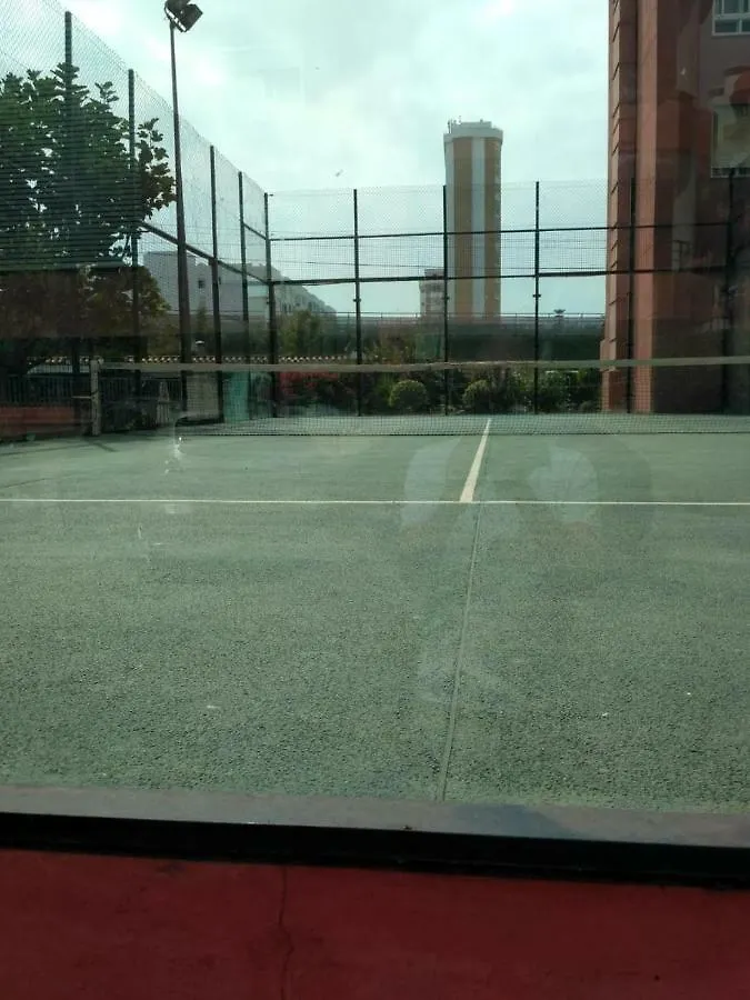 فندق Edificio Las Pergolas En Los Boliches فوينخيرولا